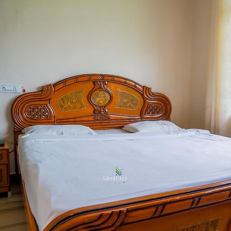 Vijaya Deepa Guest House By Lexstays Coonoor Buitenkant foto