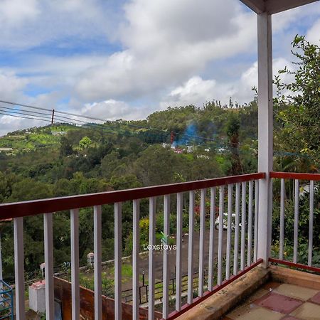 Vijaya Deepa Guest House By Lexstays Coonoor Buitenkant foto