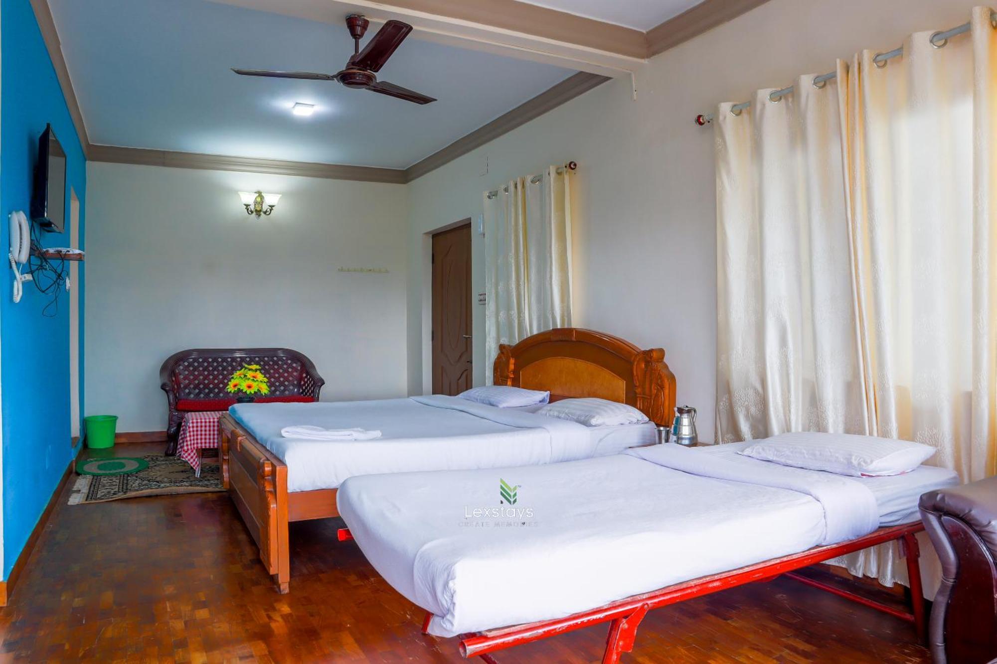 Vijaya Deepa Guest House By Lexstays Coonoor Buitenkant foto