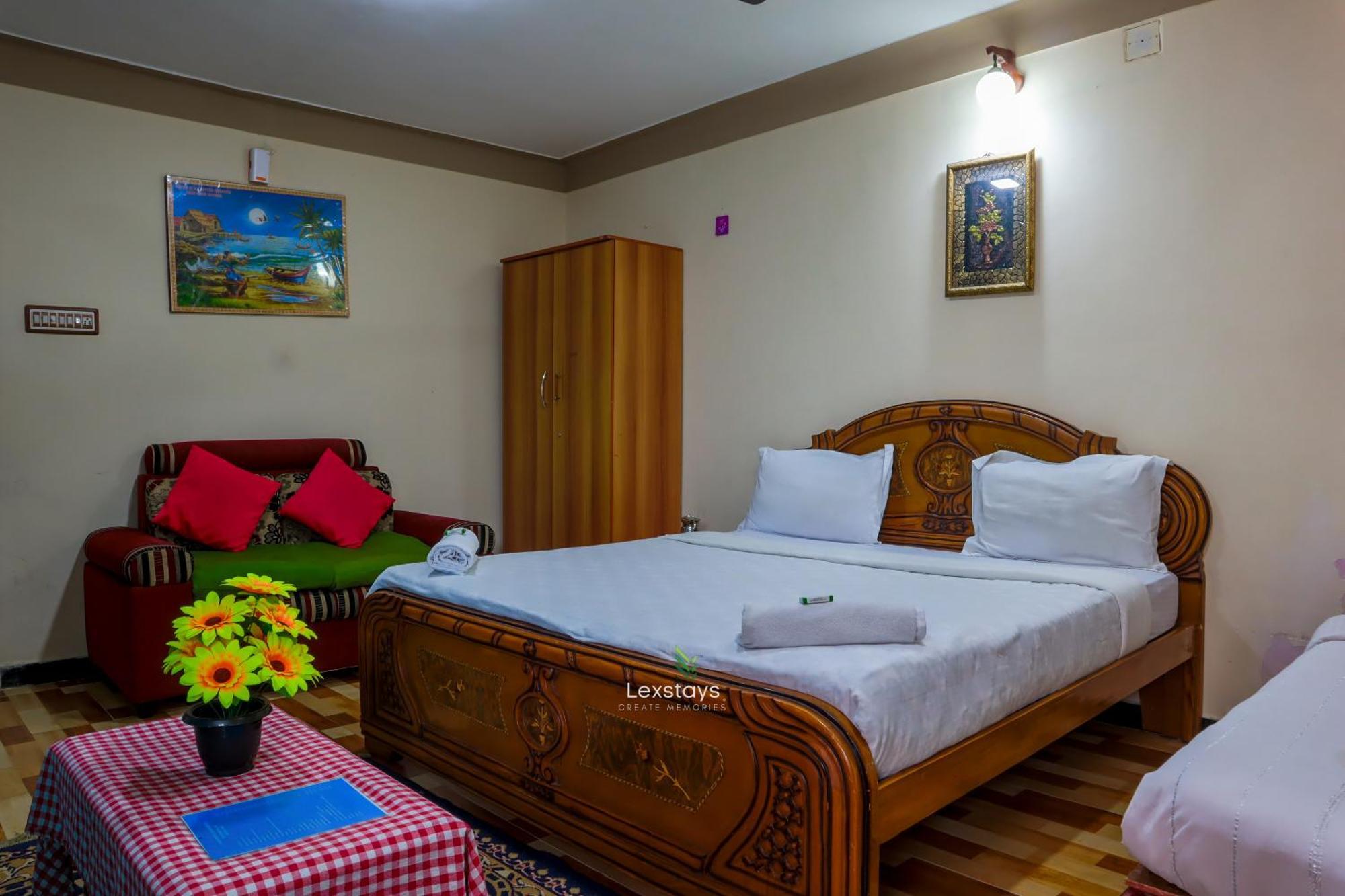 Vijaya Deepa Guest House By Lexstays Coonoor Buitenkant foto